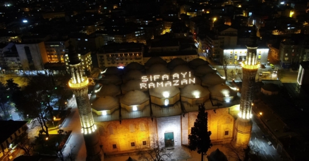 Ramazan ayı bu sene de salgın nedeniyle "buruk" başladı