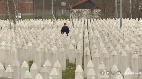 Srebrenitsa Şehitliği'nde ramazan hüznü