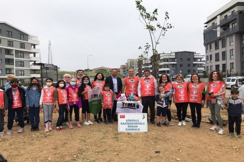 Genç fidanlar Nilüfer topraklarıyla buluştu