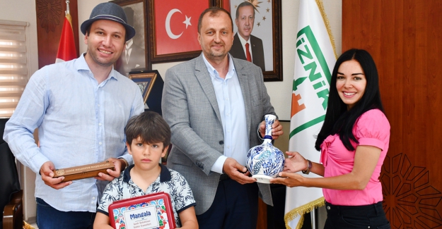 İznik'in tarihi eserleri ve kültürü tanıtıldı