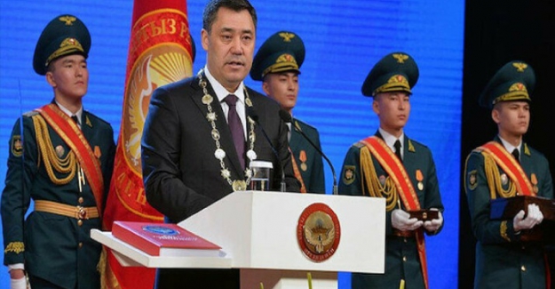 Kırgızistan, "Cumhurbaşkanlığı Hükumet Sistemi"ne geçti