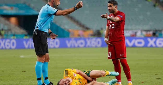 Galler maçının ardından Umut Meraş: "Tüm halkımızdan özür dileriz"