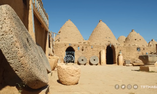 Harran'ın tarihi kümbet evleri