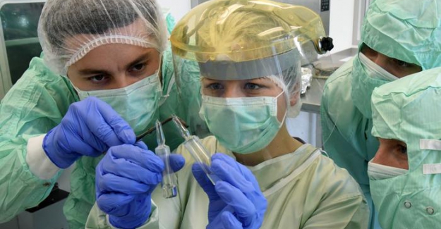 Katarlı öğrencilere sınavsız tıp eğitimi tartışması