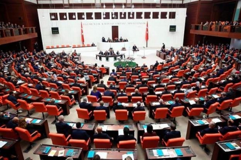 Muhalefetten 'Cumhuriyet savcıları bağımlı hale getiriliyor' uyarısı