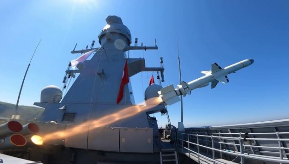 Yerli Füzemiz ATMACA, hedefi tam isabetle vurdu