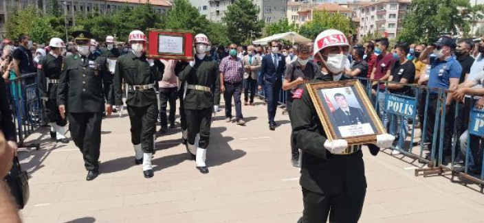 Kırıkkale Şehidini Tekbirlerle Uğurladı