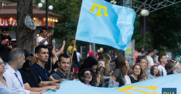 Kırım Tatarlarını Ukrayna’nın yerli halkı olarak tanıyan kanun yürürlüğe girdi