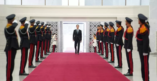 Suriye lideri Esad, seçim zaferinin ardından yemin ederek görevine başladı: 'Vatanınıza dönün' çağrısı