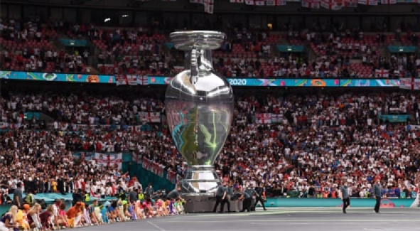 UEFA'dan flaş soruşturma kararı