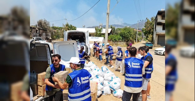 Milletin Çocukları yaraları sarıyor