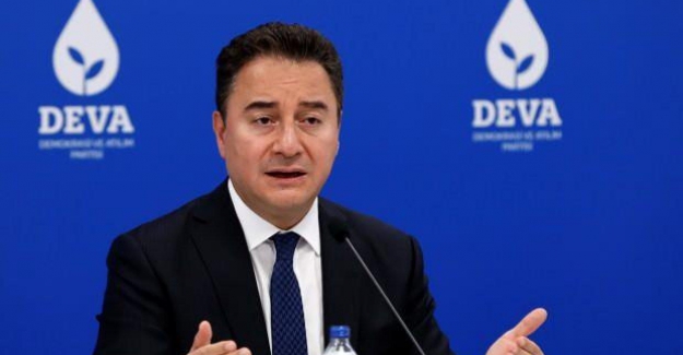 Babacan'a bir şok daha! Topluca istifa ettiler