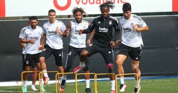 Beşiktaş’ta 3 futbolcu sakatlıktan döndü