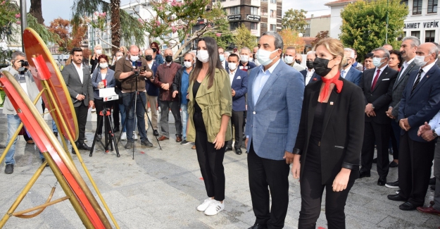 CHP'nin 98. Kuruluş Yıldönümü törenlerle kutlandı