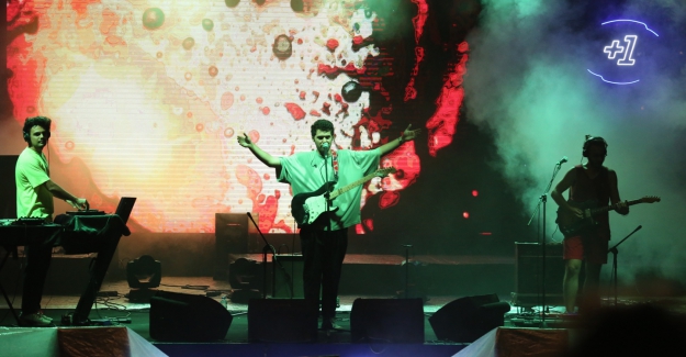 "Evdeki Saat Grubu" Nilüfer Güz Konserlerinde