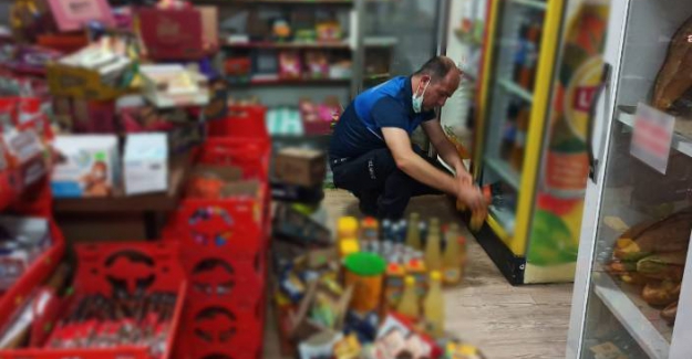 Müşterilerini böyle zehirliyorlar