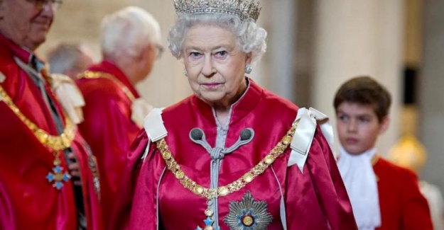 Barbados'ta cumhuriyet ilan edildi: İngiliz Kraliyeti'nin 'otoritesi' tanınmayacak