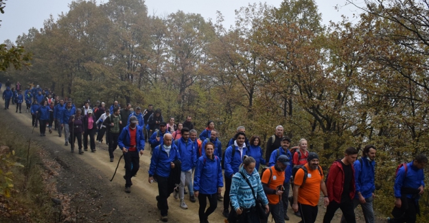 Cumhuriyet Bayramı’nı doğa yürüyüşünde kutladılar