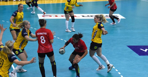 Kadın Hentbol Milli Takımı, İsveç’e 31-23 yenildi