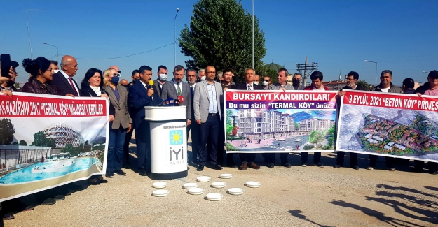 Türkoğlu, “Bursa’yı yine kandırdılar”diyerek Büyükşehir’i topa tuttu: