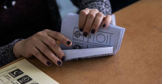 Yeni bir parti daha kuruluyor!