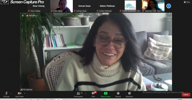 Atölye katılımcıları Nil Sakman’la eşitliği aradı