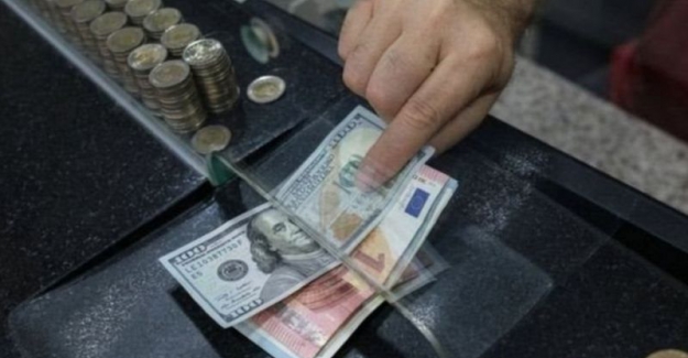 Dolar kuru 10 TL'yi ilk kez aştı, ekonomistler tarihi zirveyi nasıl değerlendiriyor?