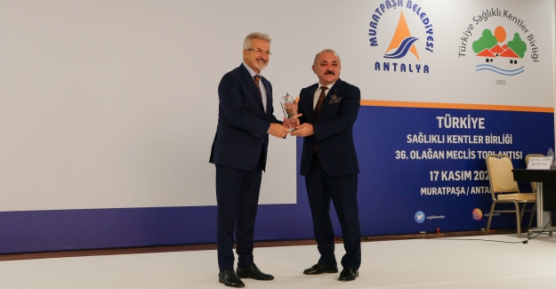 Nilüfer’e sosyal sorumluluk ödülü