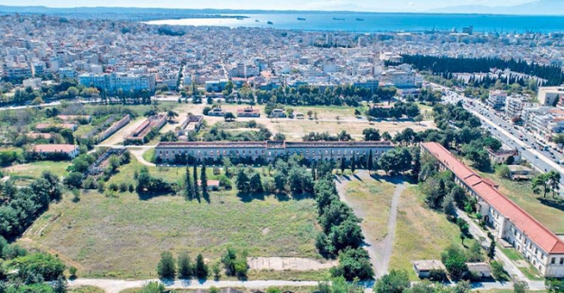 Osmanlı’nın tarihi Selanik Topçu Kışlası yıkılıyor