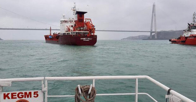 Arızalanan tanker nedeniyle İstanbul Boğazı gemi trafiğine kapatıldı!