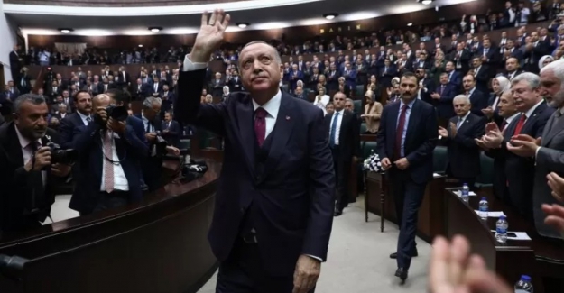 Erdoğan, AKP milletvekilleriyle görüşmelere başladı: 'Muhalefetin milleti zehirlemesine izin vermeyin'