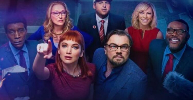 Etkileyici kara komedi: "Yukarı bakma"