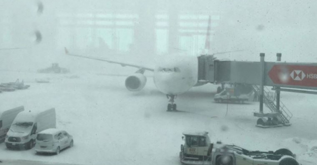 İstanbul hava trafiğine kapandı!