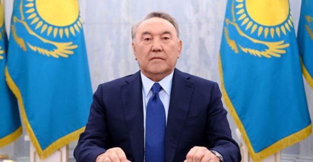 Nursultan Nazarbayev günler sonra ilk kez kameralar karşısına geçti