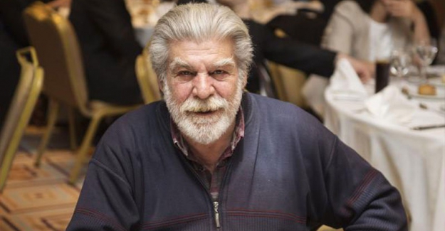 Devlet Tiyatroları sanatçısı Cemil Özbayer hayatını kaybetti