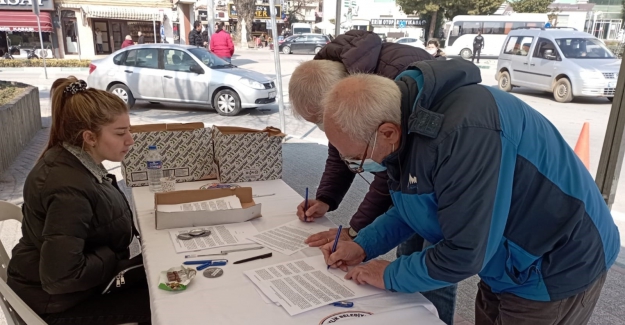 Gemlik'te "Körfezime Dokunma" kampanyası başlatıldı