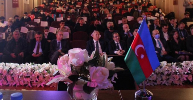 İstanbul'da Hocali Şehitleri Anma Programı'na yoğun ilgi