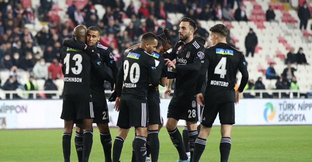 Kartal zorlu deplasmandan 3 puanla dönüyor: Sivasspor 2-3 Beşiktaş