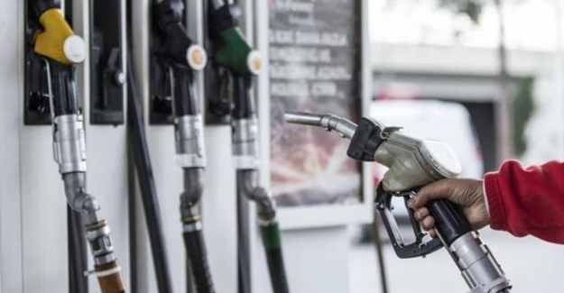 Benzin ve motorine bir zam daha geldi!