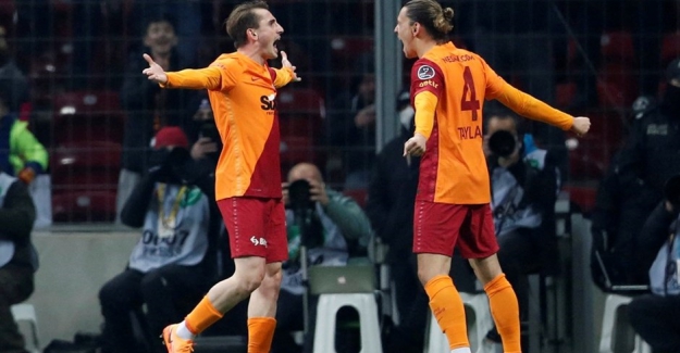 Derbinin şifresini 'sihirbaz' çözdü!