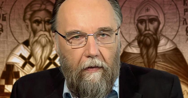 Putin’in kulağına fısıldayan adam: "Aleksandr Dugin"