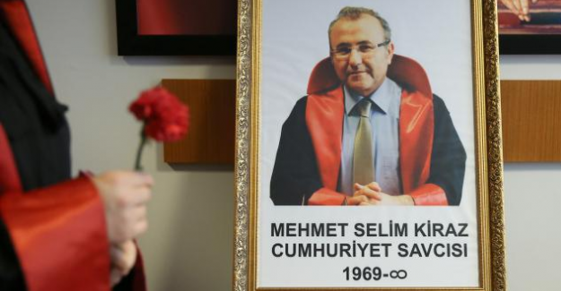 Savcı Mehmet Selim Kiraz'ın şehadetinin üzerinden 7 yıl geçti