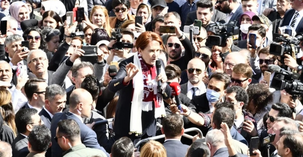 Akşener'in Bursa'da  ‘kuponla ekmek’ tepkisi: "Devlet olmanın özelliği aç, açıkta insan bırakmamaktır!.."
