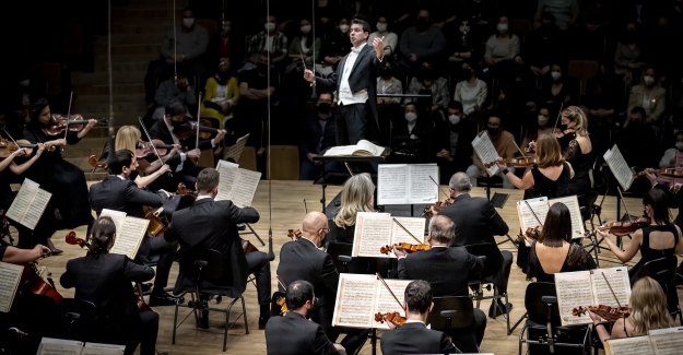 “Gül Baba Senfonik Şiiri”, Cumhurbaşkanlığı Senfoni Orkestrası aracılığıyla ilk kez dünyaya seslendi