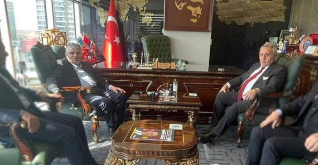 Taklacı İdris kolları sıvadı: Ankara’da yeni parti hazırlığı