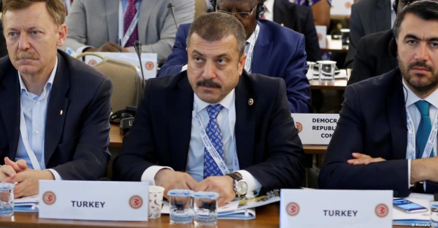 TCMB enflasyon tahminini yüzde 42,8'e yükseltti