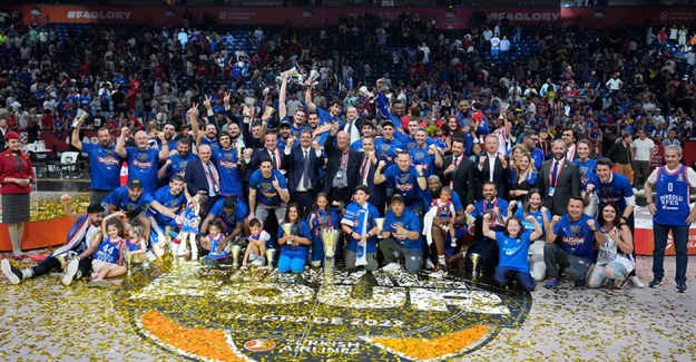 Anadolu Efes üst üste ikinci kez Avrupa Şampiyonu