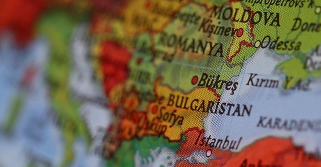 Bulgaristan 70 Rus diplomatı sınır dışı ediyor