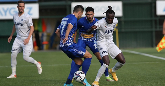 Fenerbahçe, Kuzey Makedonya ekibi Shkupi ile berabere kaldı