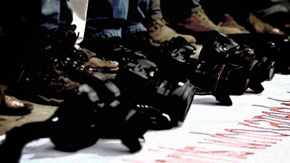 "İçinde basının sesi olmayan basın yasası olmaz"